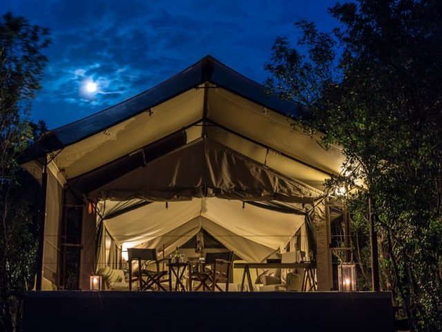 15-day East Africa Tented Safari and Zanzibar