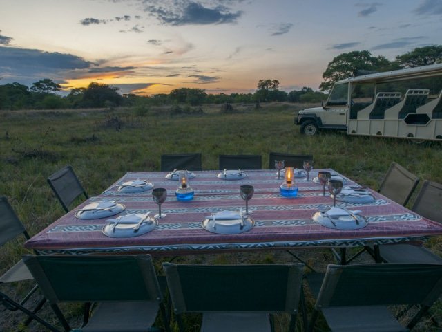 Fully-serviced Mobile Camping