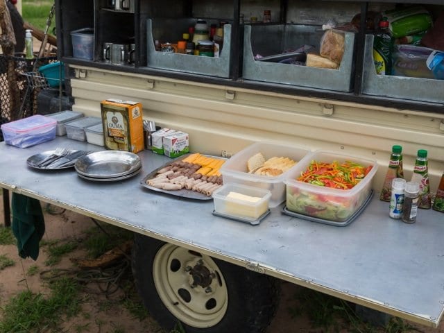 Semi-Participation Camping Vehicle