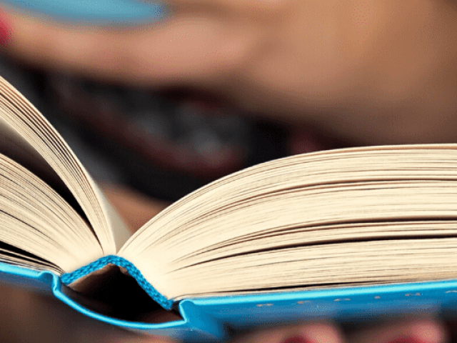 Recommended books to read before travelling to Botswana