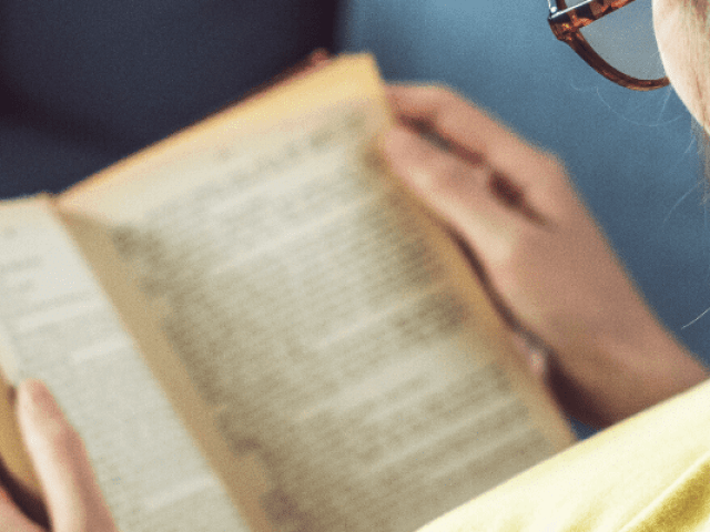 Recommended books to read before travelling to Zimbabwe