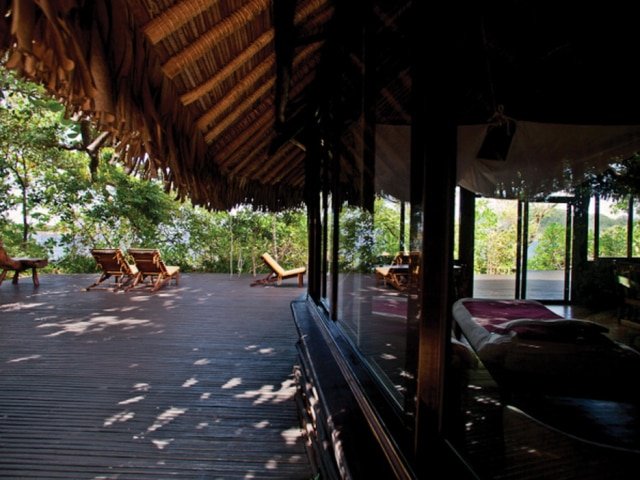 EMEU 11-day Madagascar Bush and Beach (Superior)