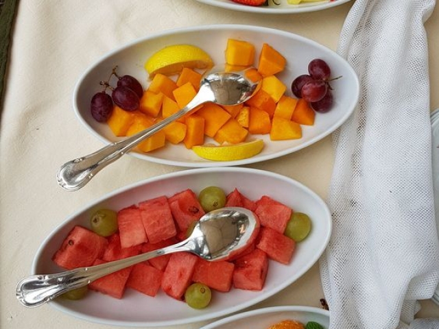 Fresh fruit Fresh fruit
