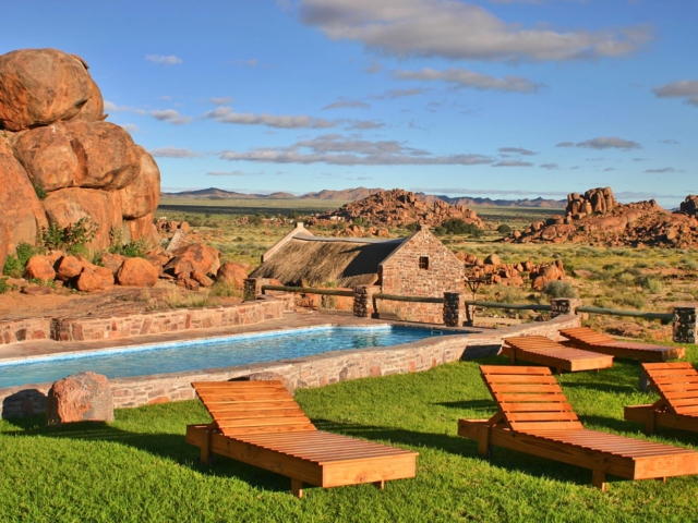 3 to 4 Star Overlanding Lodge Concept 3 to 4 Star Overlanding Lodge Concept
