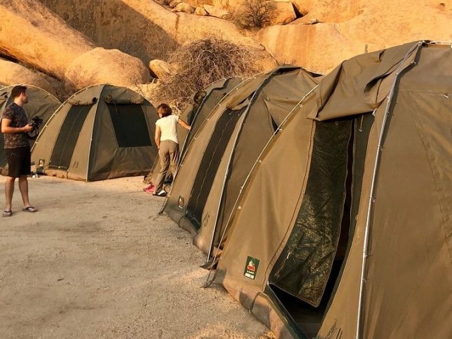 Fully-Serviced Mobile Camping