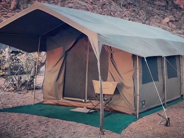 12-day Namibia Lodge and Mobile Safari