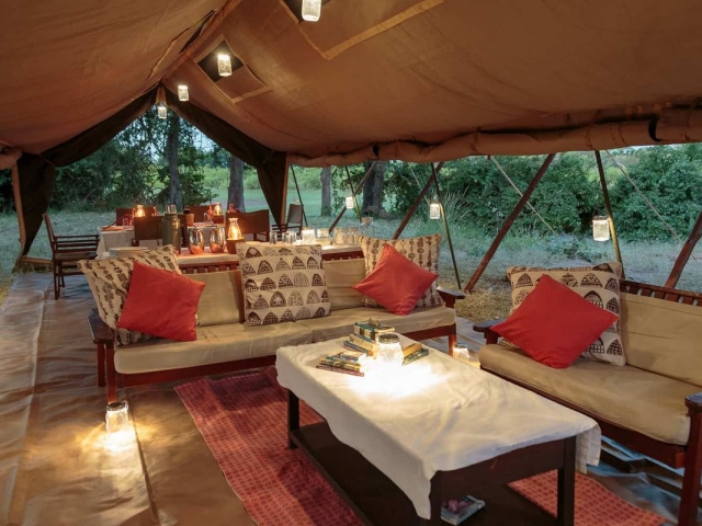 Nkonzi Bush Camp, South Luangwa National Park, Zambia Nkonzi Bush Camp, South Luangwa National Park, Zambia