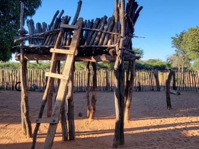 Sizinda Village, Victoria Falls, Zimbabwe Sizinda Village, Victoria Falls, Zimbabwe