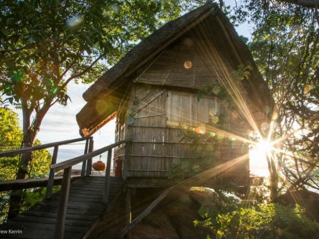 16-day Zambia and Malawi Livingstone Trail (Accommodated)