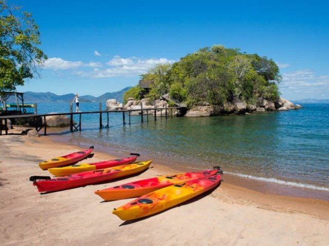 16-day Zambia and Malawi Livingstone Trail (Accommodated)