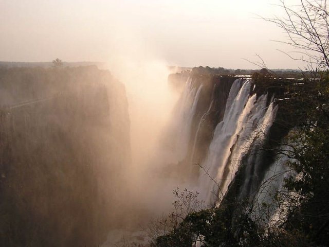 SSNZ  22-day Malawi, Zambia &amp; Mozambique Trade Route (Camping)