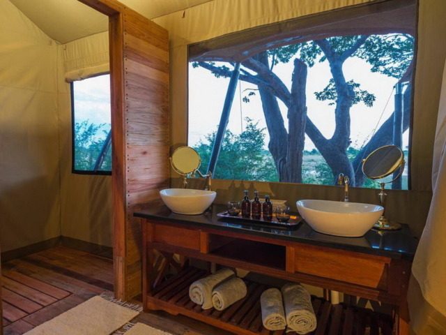 Verneys-Camp-Hwange-National-Park_02