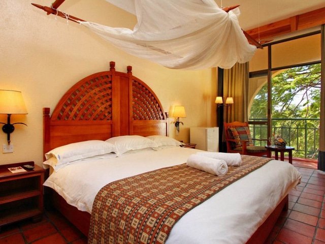 14-day Botswana Wildparks (Accommodated)
