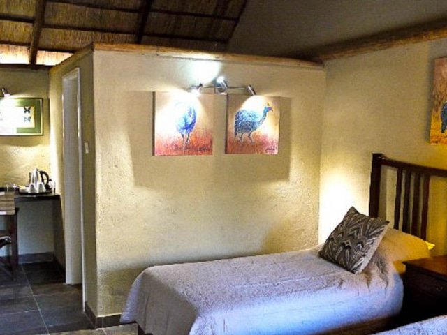 16-day Zimbabwe  Botswana Game Tracker (Accommodated)