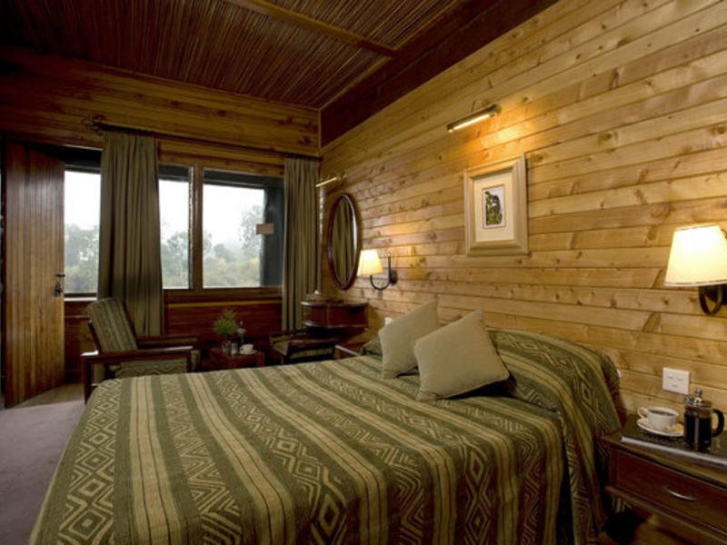 Serena Mountain Lodge, Kenya